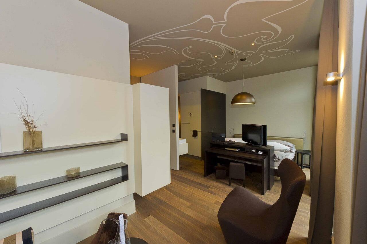 Bellevue-Terminus - Urban Lifestyle Hotel エンゲルベルク エクステリア 写真